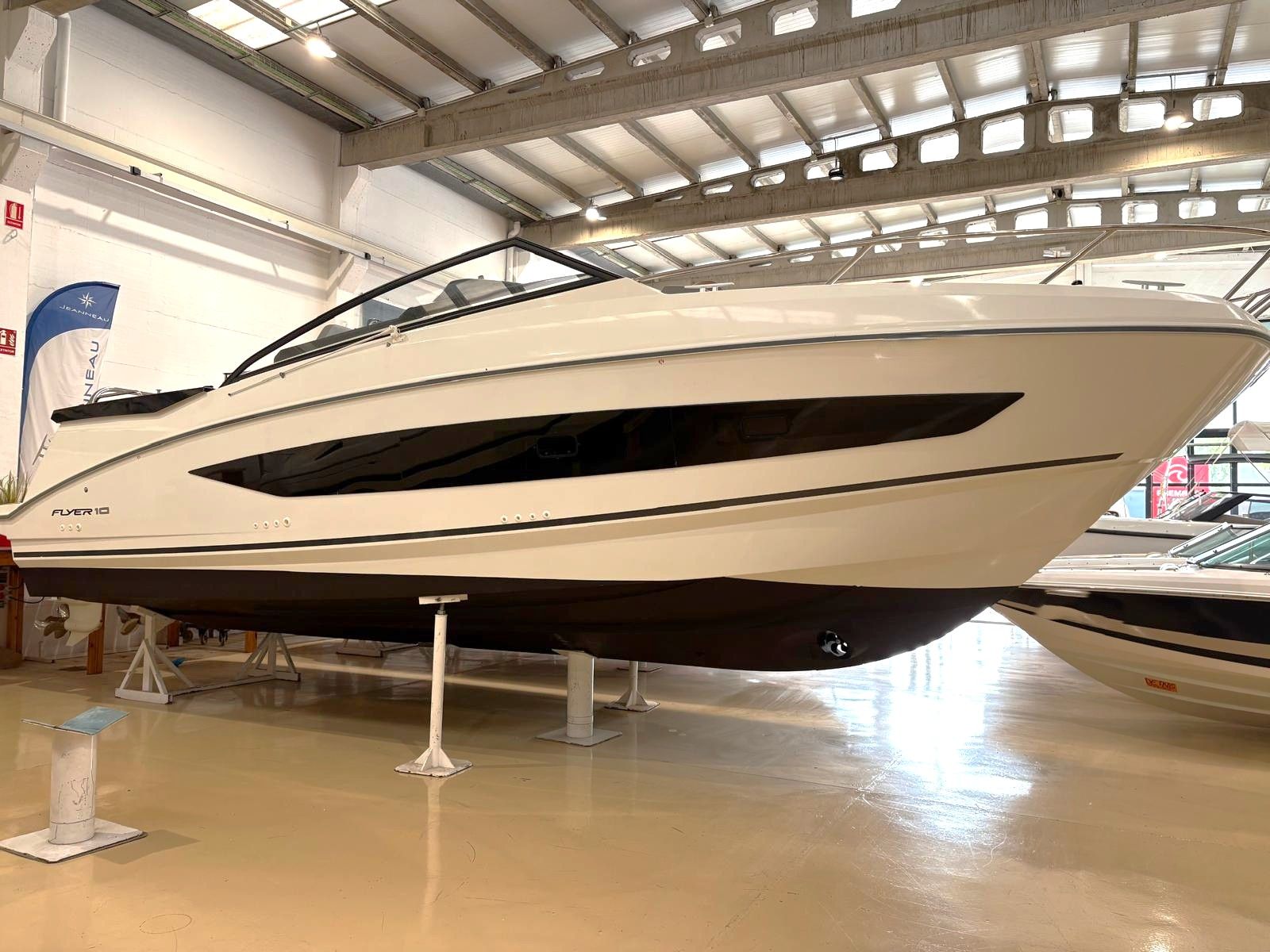BENETEAU FLYER 10
