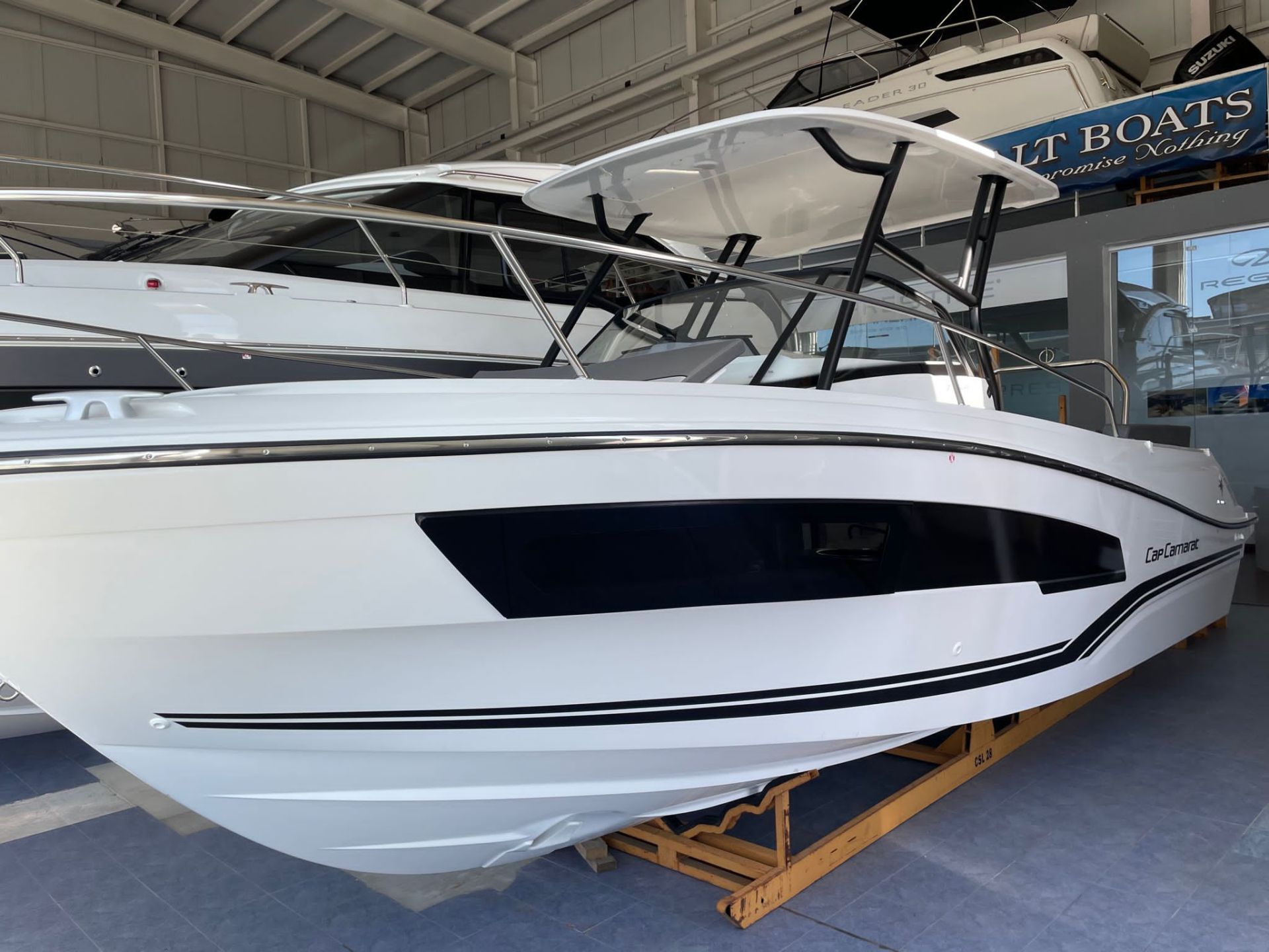 JEANNEAU CAP CAMARAT 7.5 WA SERIE 3