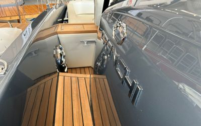 CRANCHI ENDURANCE 30