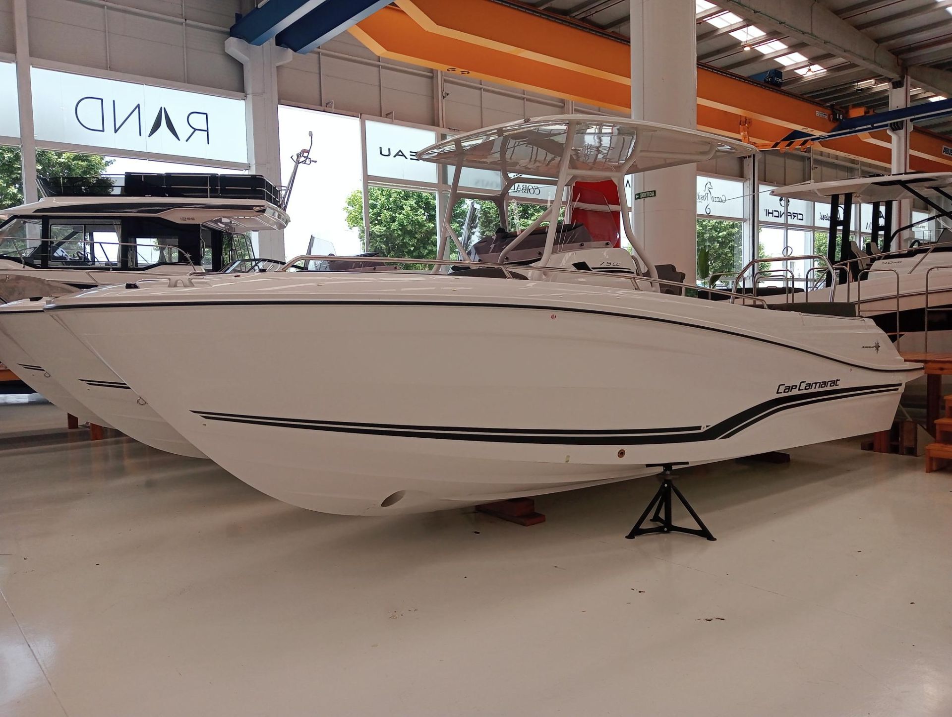 JEANNEAU CAP CAMARAT 7.5 CC SERIE 3
