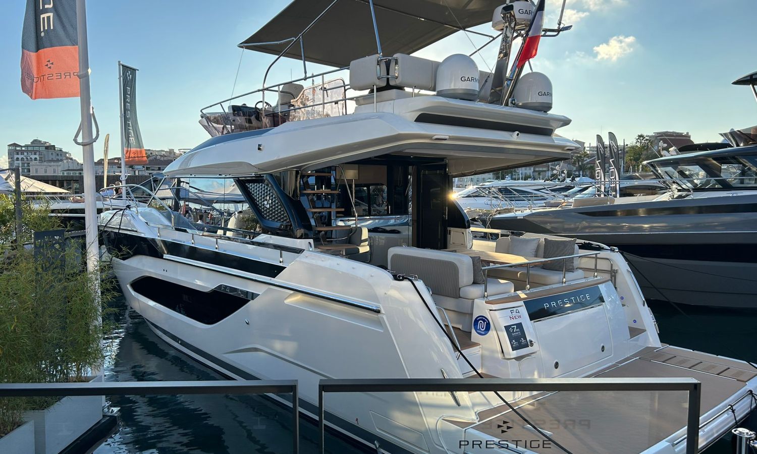IMAGENES DEL CANNES YACHTING FESTIVAL 2023