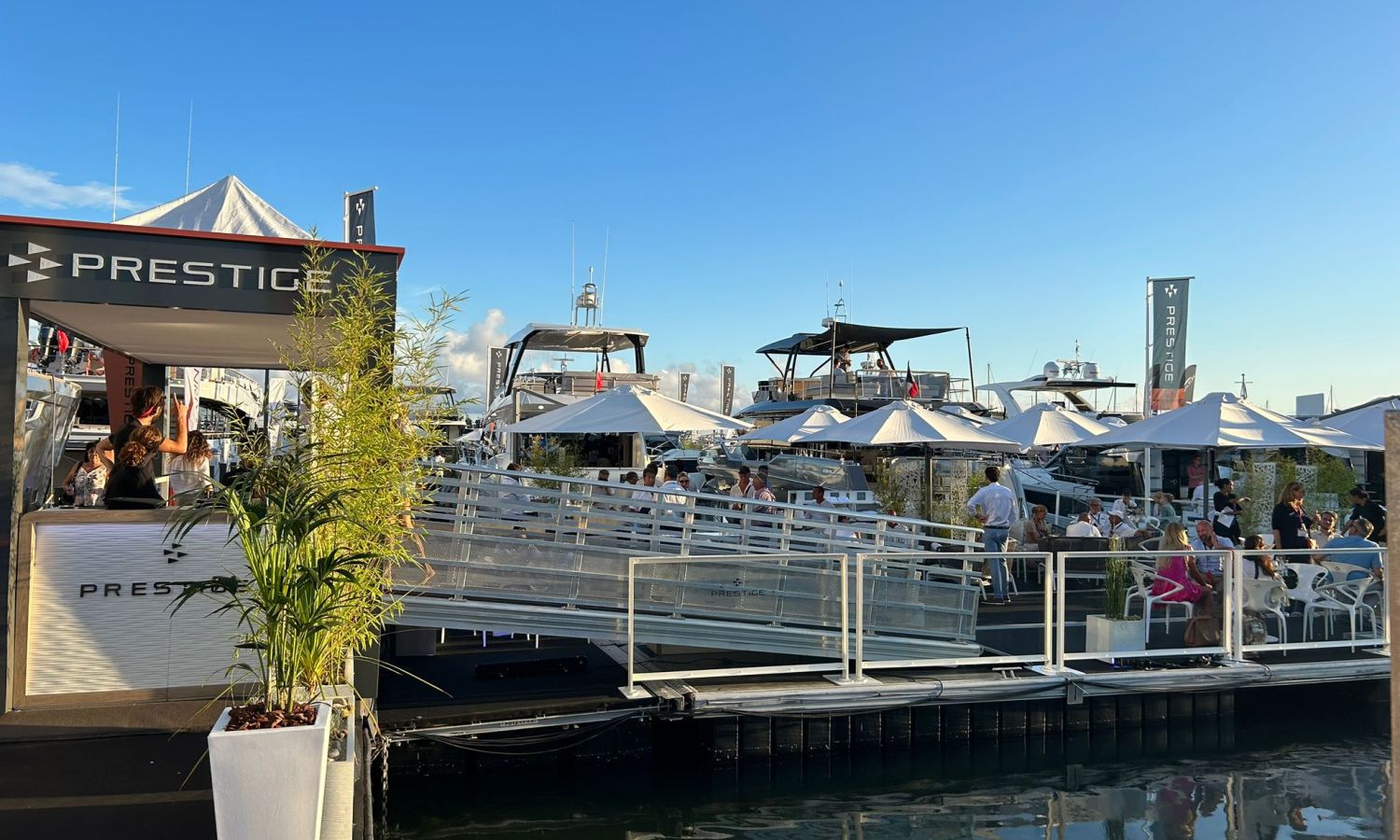IMAGENES DEL CANNES YACHTING FESTIVAL 2023