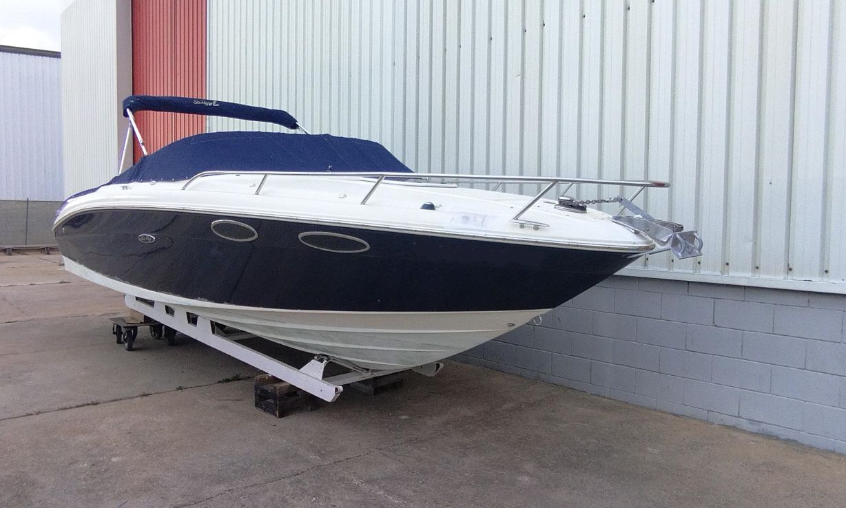 SEA RAY 240 SSE