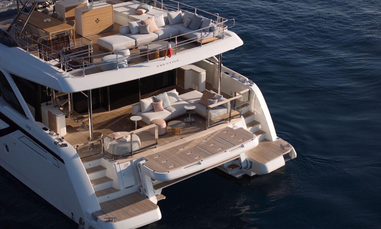 INVITACION VISITA EXCLUSIVA - PRESTIGE M8