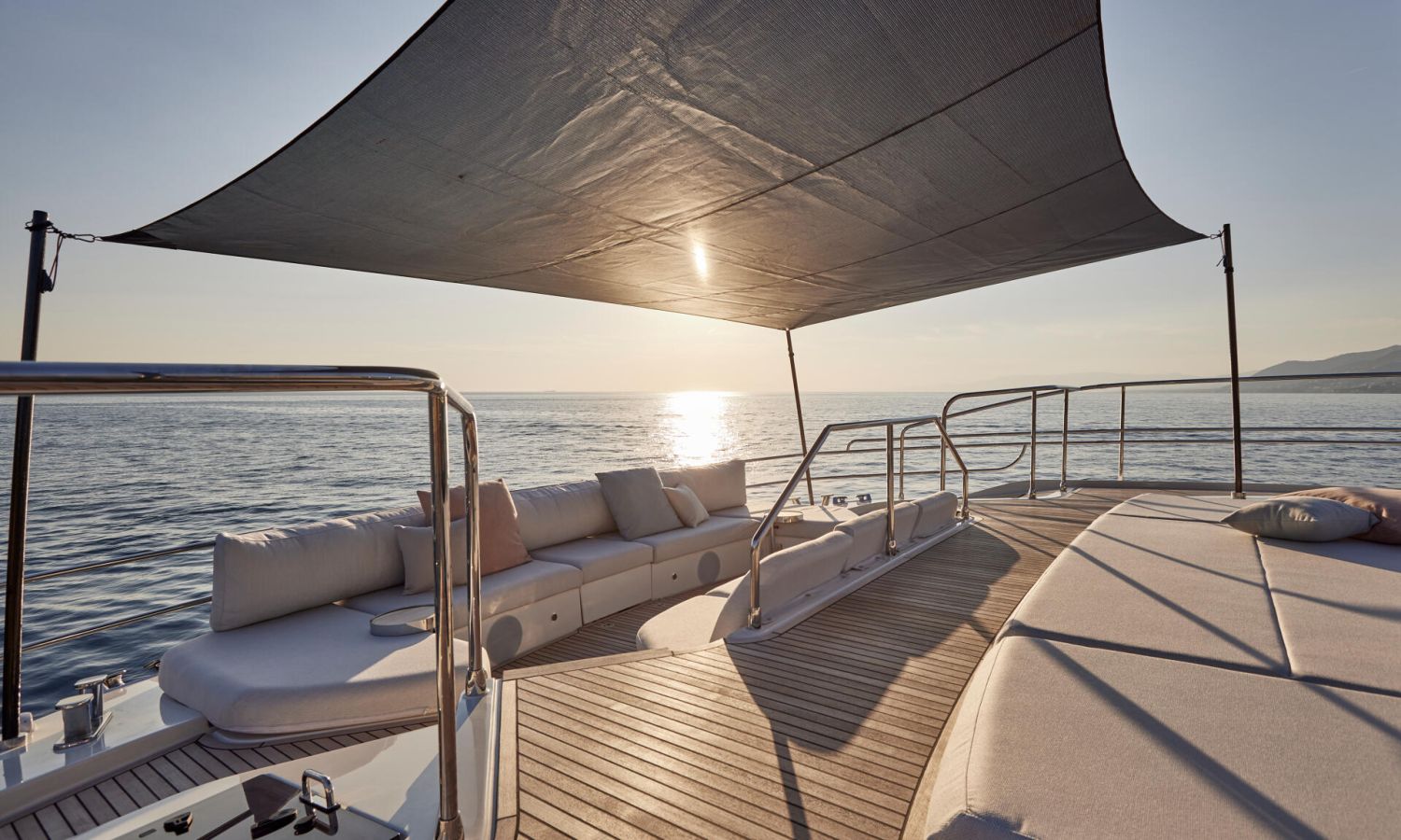 INVITACION VISITA EXCLUSIVA - PRESTIGE M8