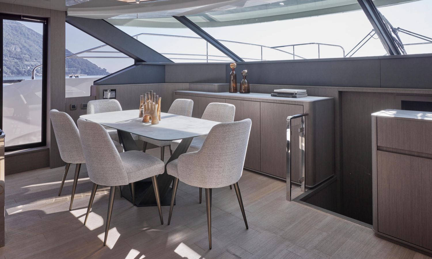 INVITACION VISITA EXCLUSIVA - PRESTIGE M8