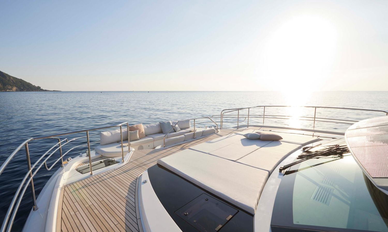 INVITACION VISITA EXCLUSIVA - PRESTIGE M8