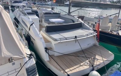 WINDY CAMIRA 39