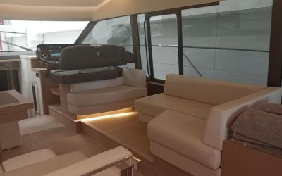 PRESTIGE 590 FLY