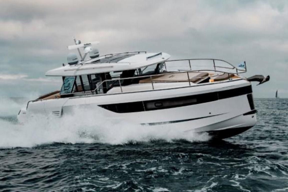 Wellcraft Explorer 44