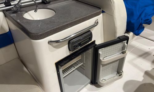 REGAL 2700