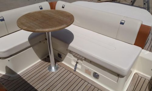 INVICTUS 280 CX