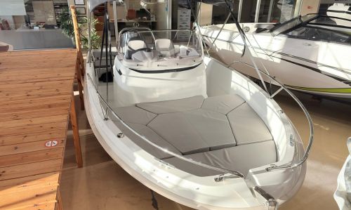 JEANNEAU CAP CAMARAT 5.5 CC