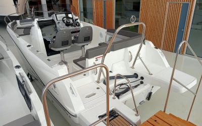 JEANNEAU CAP CAMARAT 6.5 CC SERIE 3