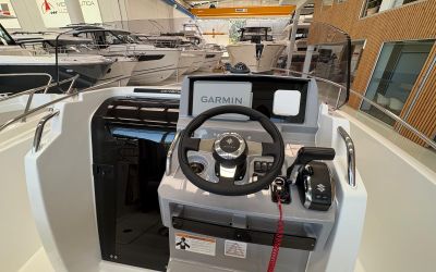 JEANNEAU CAP CAMARAT 6.5 CC SERIE 3