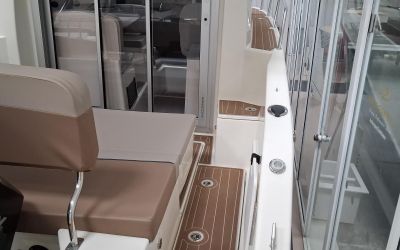 QUICKSILVER ACTIV 675 WEEKEND