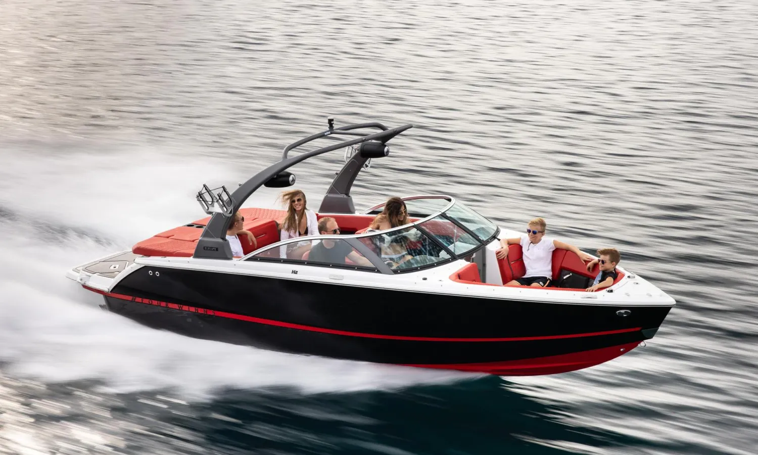 Four Winns H2 Surf Pack