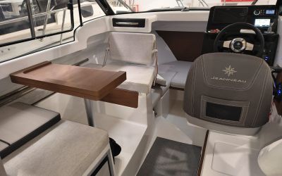 JEANNEAU MERRY FISHER 695 S2