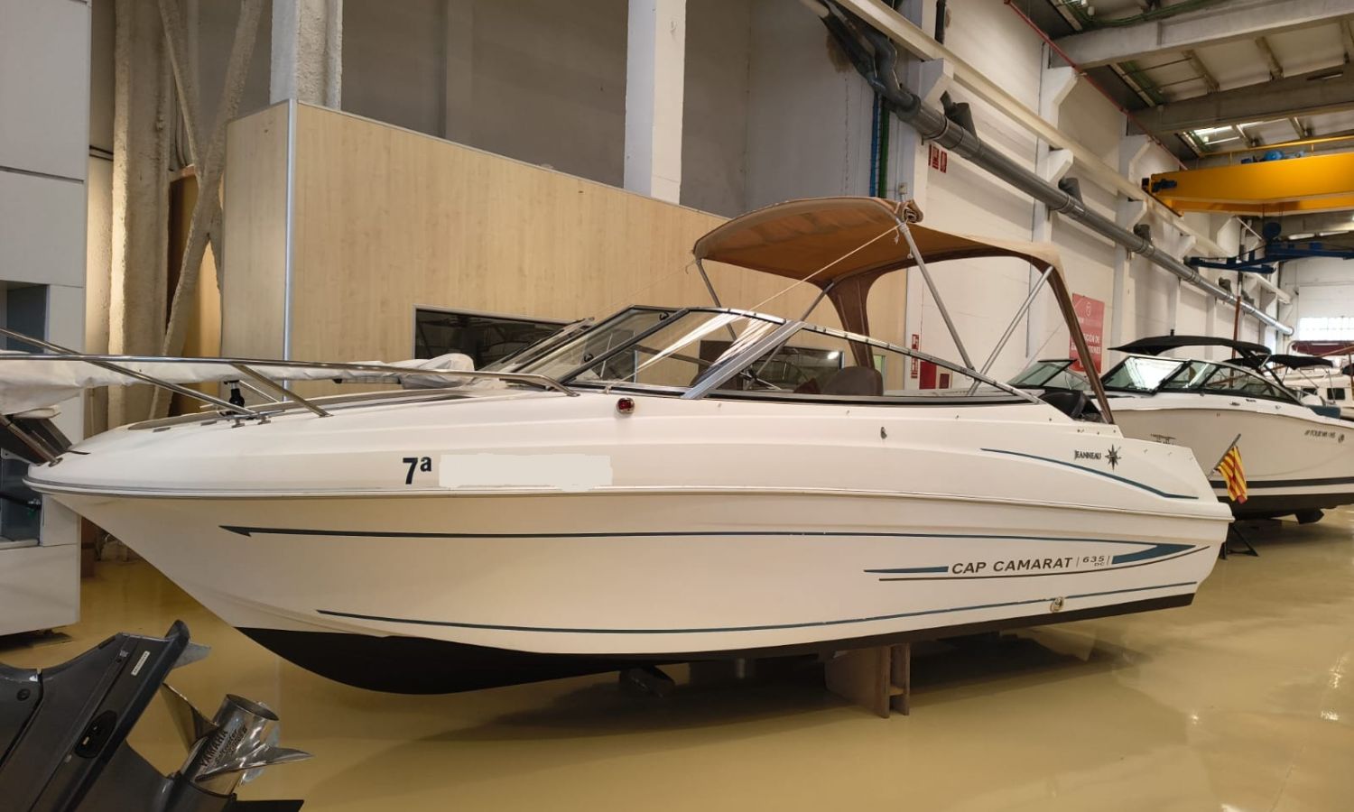 JEANNEAU CAP CAMARAT 635 DC