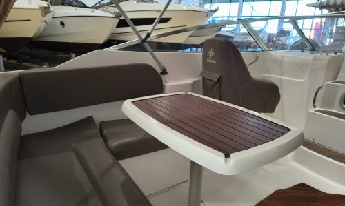 JEANNEAU CAP CAMARAT 635 DC