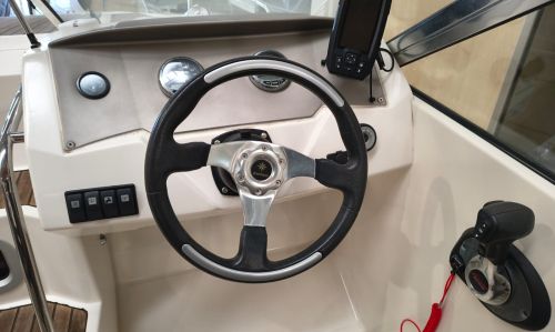 JEANNEAU CAP CAMARAT 635 DC