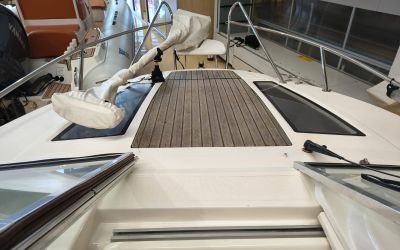 JEANNEAU CAP CAMARAT 635 DC