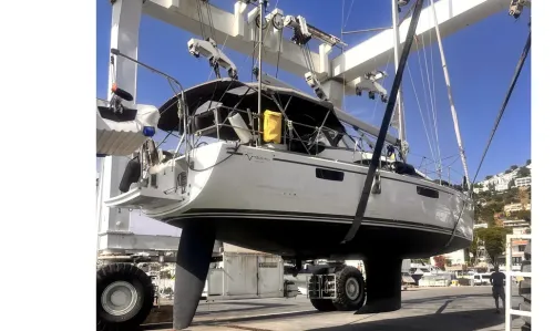 BAVARIA 42 VISION