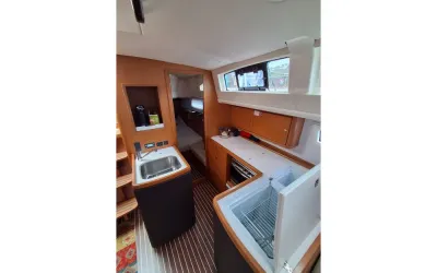 BAVARIA 42 VISION