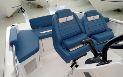 JEANNEAU CAP CAMARAT 6.0 CC 