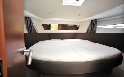 JEANNEAU NC 37