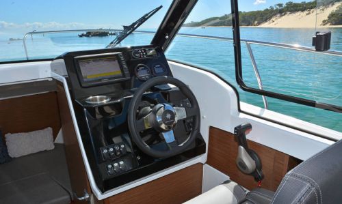 JEANNEAU MERRY FISHER 695 SERIE 2
