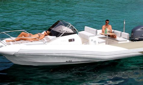 Zodiac N-ZO 700 Cabin
