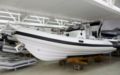 RANIERI CAYMAN 28 SPORT TOURING