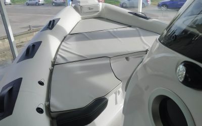 RANIERI CAYMAN 28 SPORT TOURING