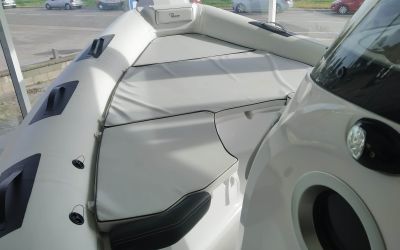 RANIERI CAYMAN 28 SPORT TOURING