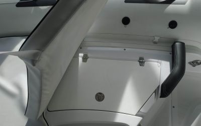 RANIERI CAYMAN 28 SPORT TOURING
