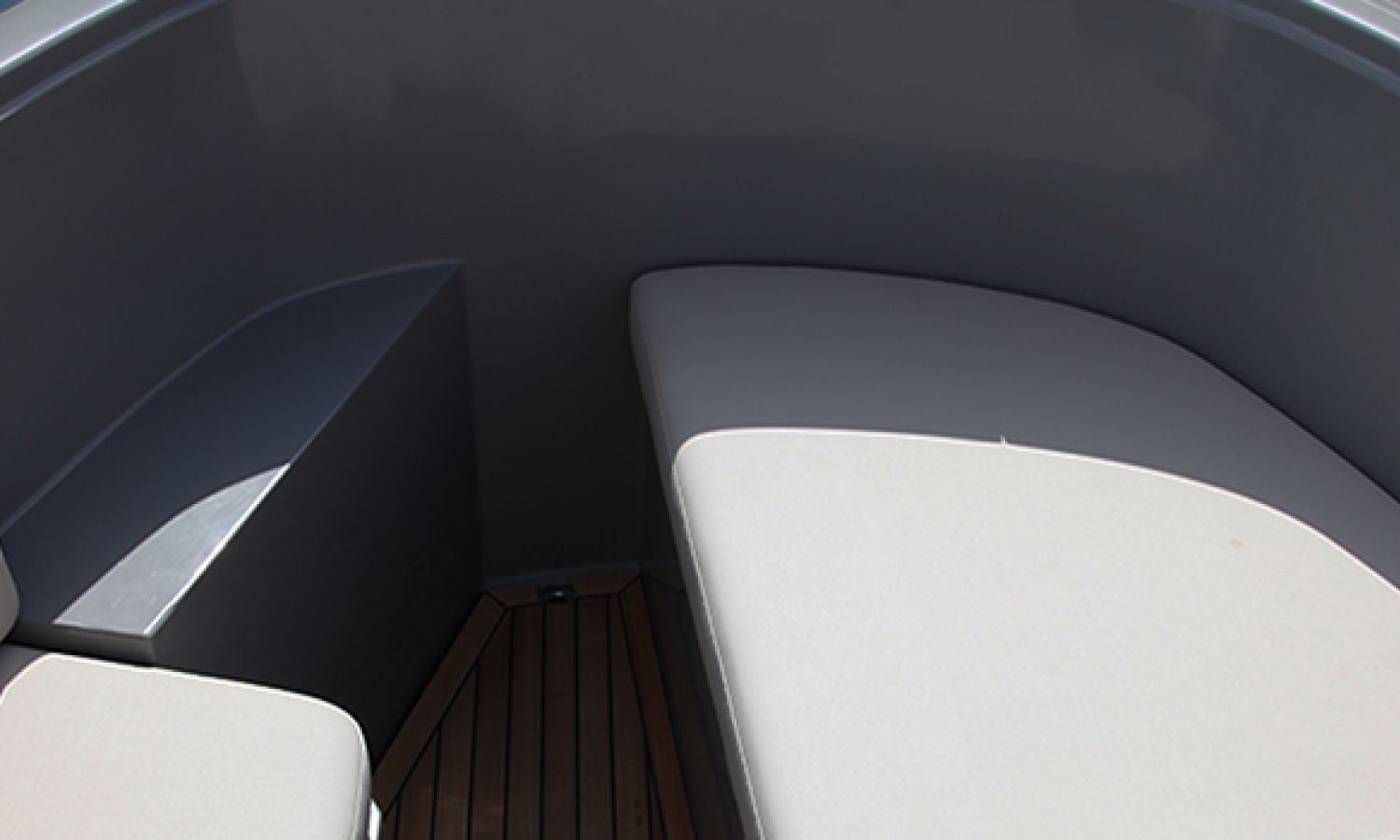 MOTONÁUTICA LLONCH IMPORTADOR OFICIAL DE RAND BOATS