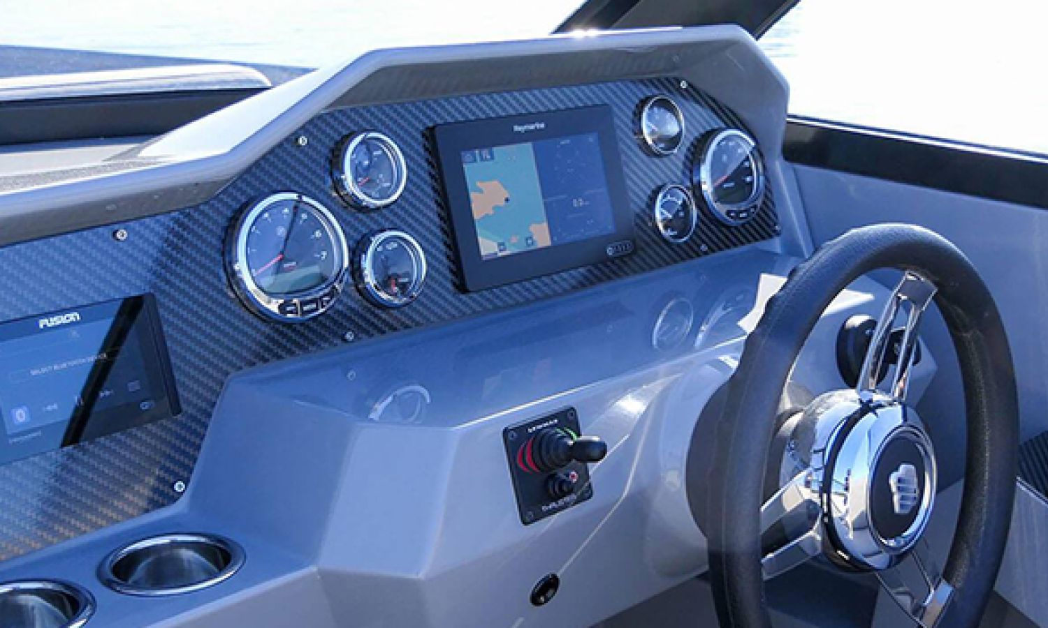 MOTONÁUTICA LLONCH IMPORTADOR OFICIAL DE RAND BOATS