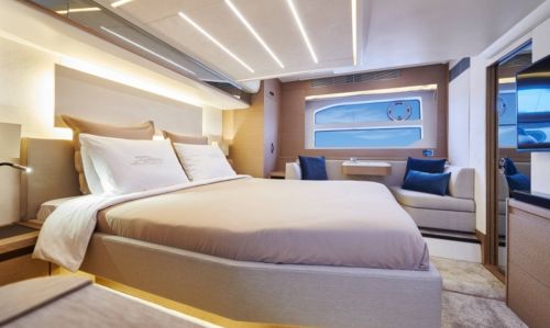 PRESTIGE 590 FLY 