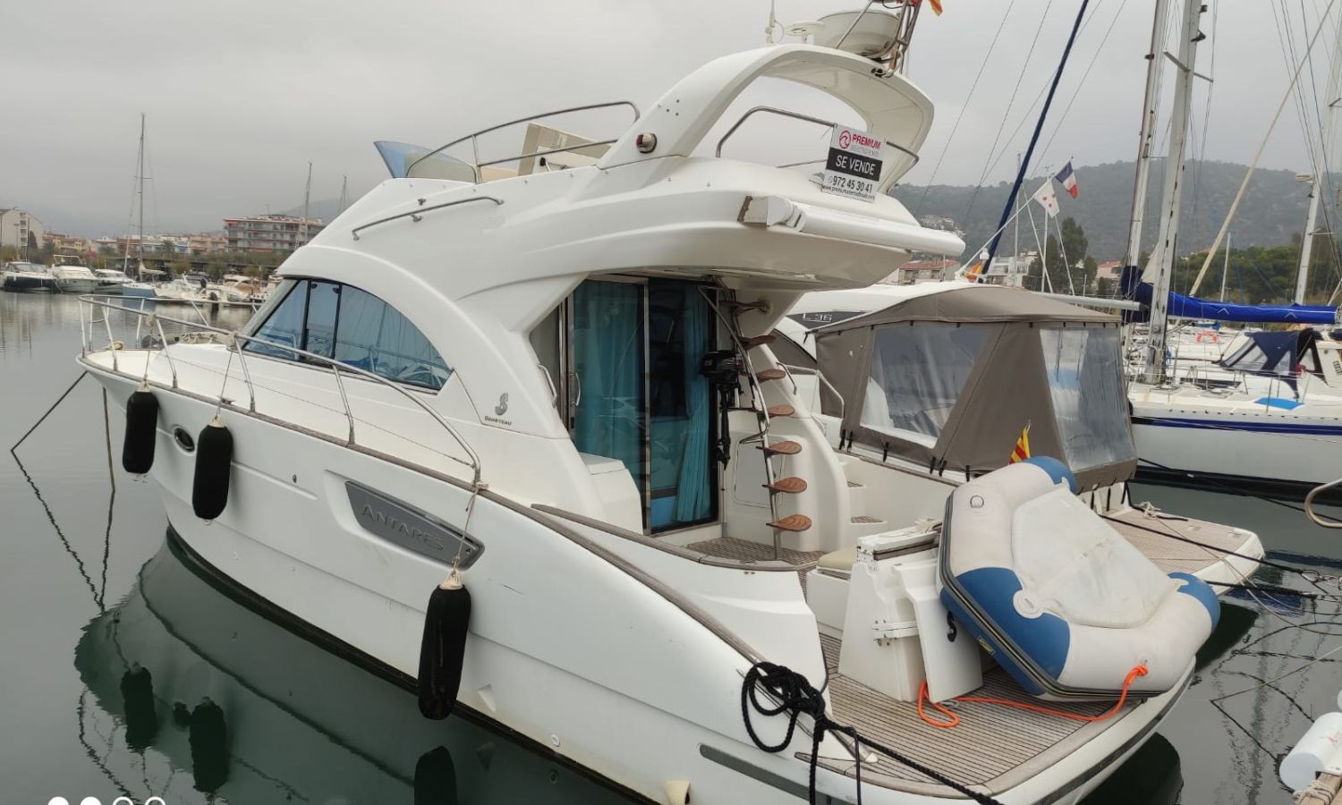 BENETEAU ANTARES 12 FLY 