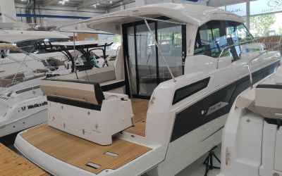 JEANNEAU NC 33