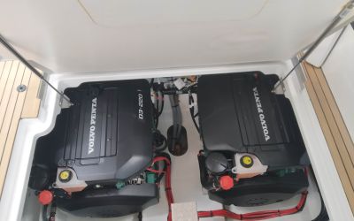 JEANNEAU NC 33