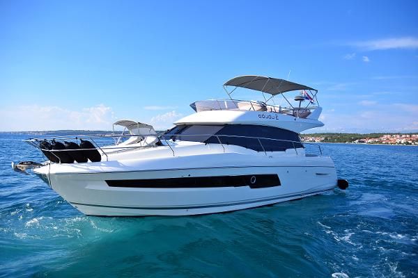 PRESTIGE 460 FLY 