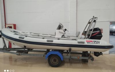 VALIANT 520
