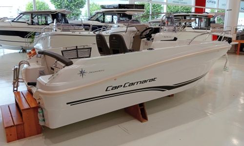 JEANNEAU CAP CAMARAT 5.5 CC SERIE 2