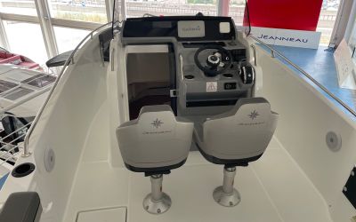 JEANNEAU CAP CAMARAT 7.5 CC SERIE 3