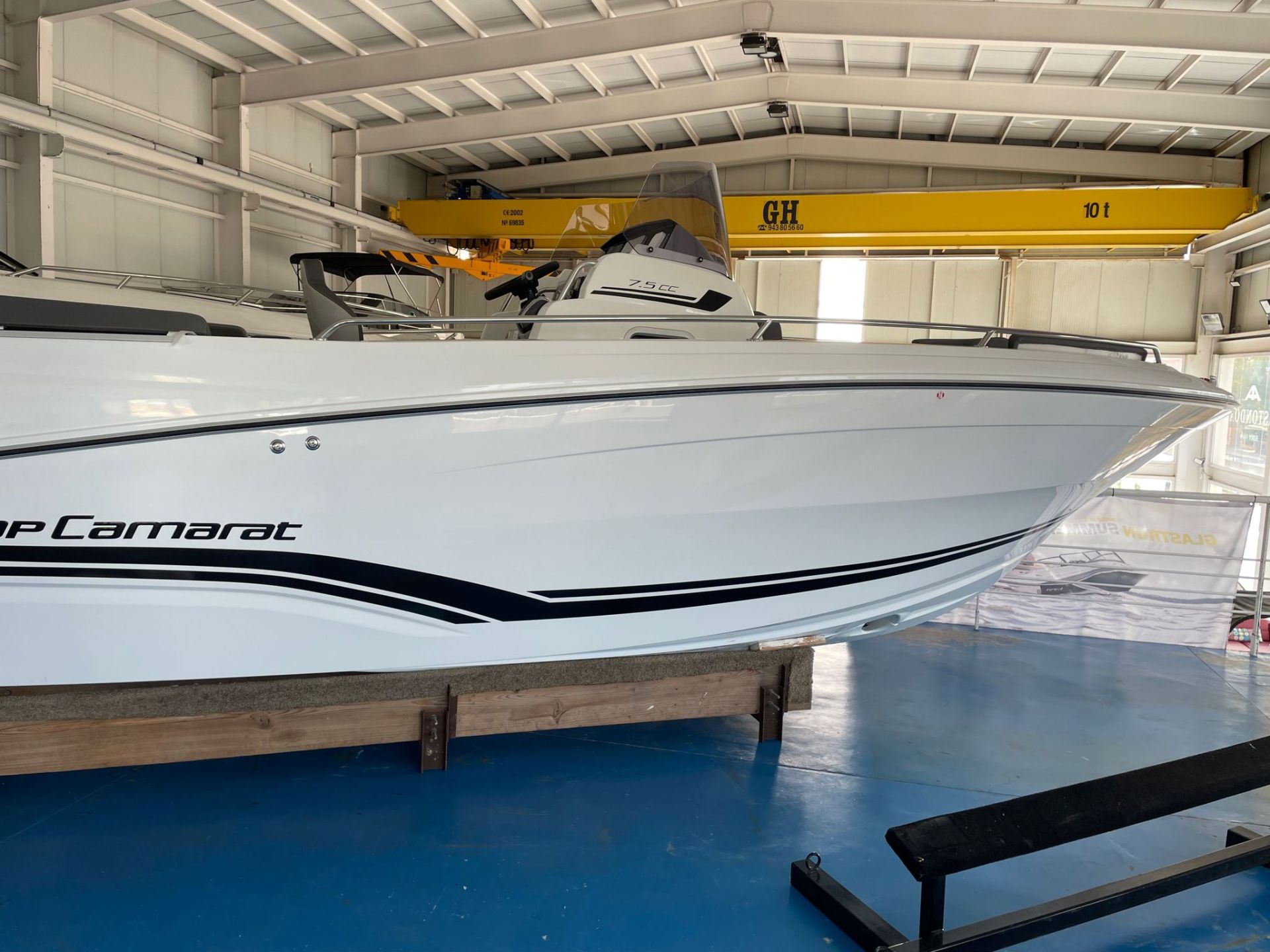 JEANNEAU CAP CAMARAT 7.5 CC SERIE 3