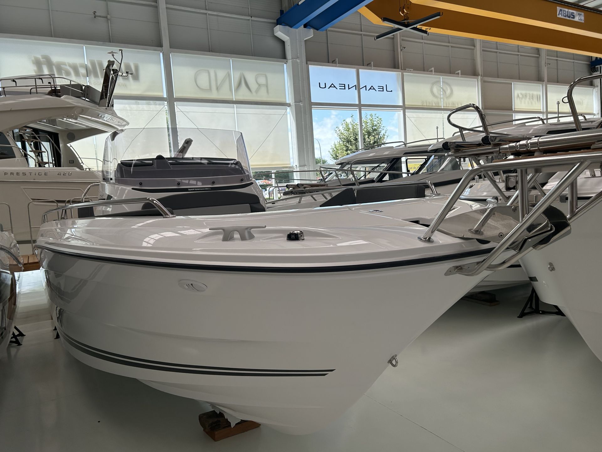 JEANNEAU CAP CAMARAT 7.5 CC SERIE 3