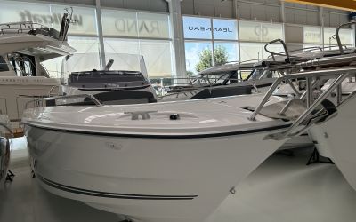 JEANNEAU CAP CAMARAT 7.5 CC SERIE 3