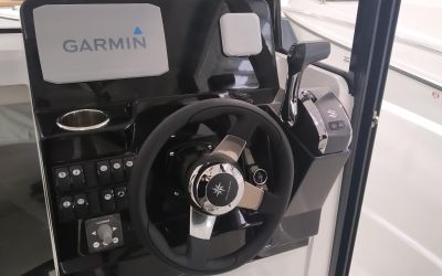 JEANNEAU MERRY FISHER 695 SPORT SERIE 2 